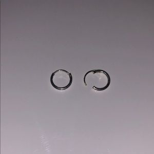 Tiny Earrings sterling silver